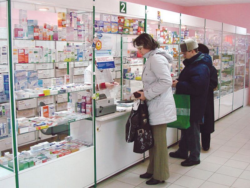Аптеки пополнят запас антисептиков