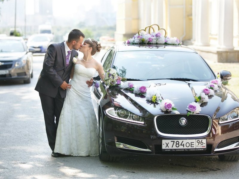 Почему на свадьбу лучше арендовать машину с водителем