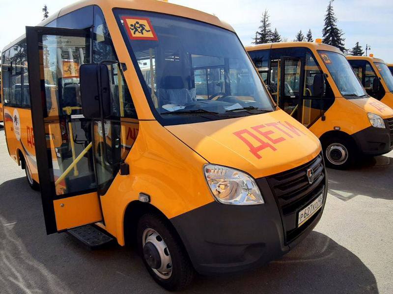 По Липецкой области разъехались новые школьные автобусы