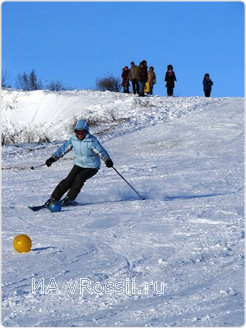 Школьники, студенты, представители различных организаций и промышленных предприятий области – всего более 300 человек встали на лыжи. Столь масштабные соревнования прошли в регионе впервые
