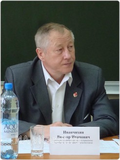 Виктор Иванчихин, начальник управления о труду и социальному партнерству администрации города