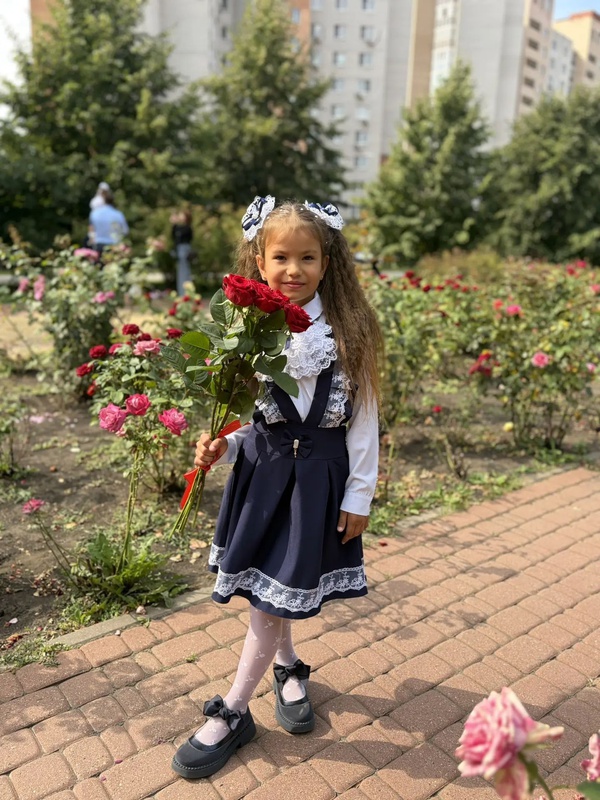 Первоклассница