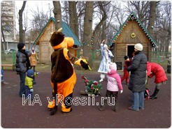 Хоровод вокруг маленькой Новогодней ёлочки