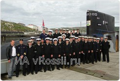 <em>Экипаж подлодки боевой </em> 