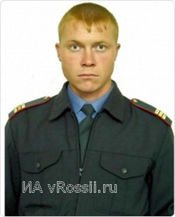 Полицейский заслонил собой семью от огня
