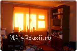 А из окон комнаты можно наблюдать конец света.