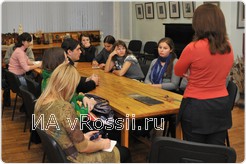 <em>Совместные обсуждения необходимо устраивать</em>